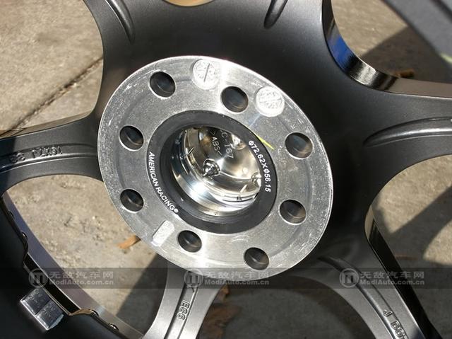 头条问答 - 汽车的轮圈中心圈是什么?有什么规格吗?(2个回答)