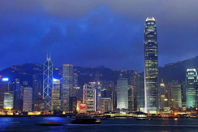 深圳和香港,哪个地方更美？