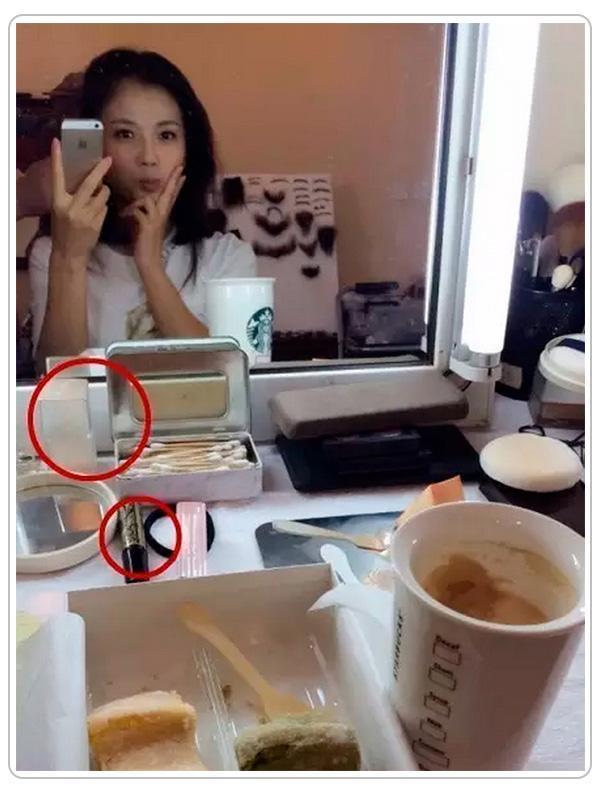 刘涛女儿照片:刘涛已经是孩子的妈妈了，可皮肤还是如此的好，为什么？