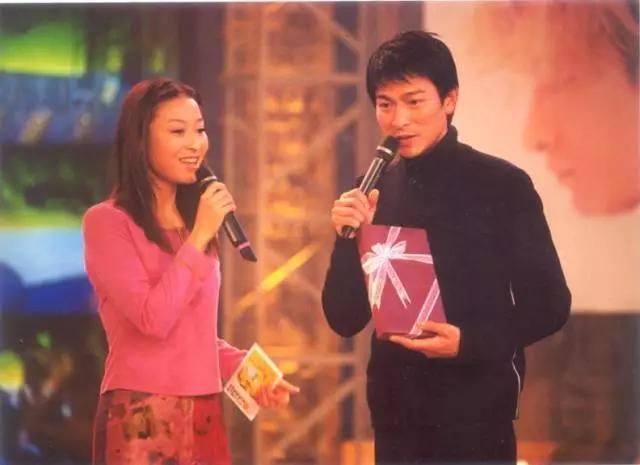 仇晓的老公:以前湖南电视台的节目主持人舒高到哪里去了