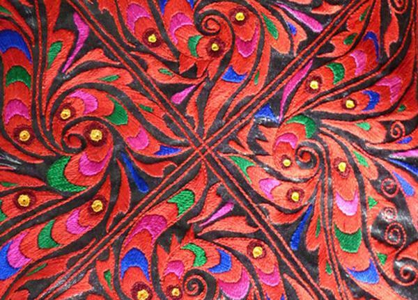 头条问答 - 贵州地区瑶族枫蜡染是怎么做的?(1个回答)