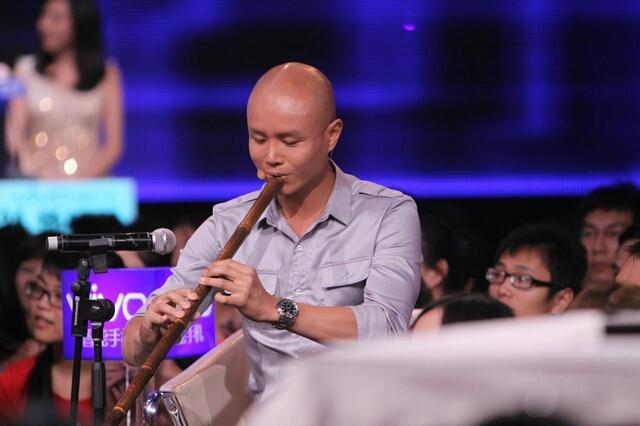 乐嘉年龄:凭借《非诚勿扰》走红的乐嘉，如今为何不受网友欢迎？