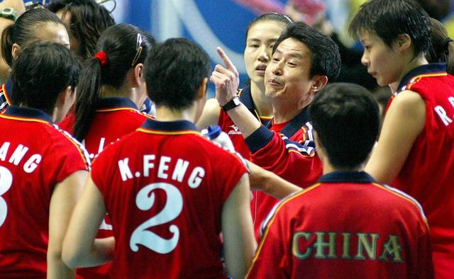 潘志琛:中国女排为什么不用陈忠和主教练？