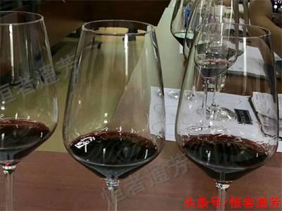 评价红酒的句子，如何简易判断葡萄酒的品质