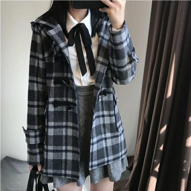 淘宝忠犬小八家模特小兮:有哪些淘宝店铺的衣服适合高中女生穿？