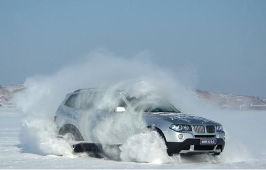 #汽车冬季保养#冬天来了，如何减小汽车发动机的负担，才是对车的保护？