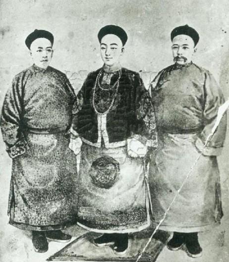 贺鹏飞的子女:有没有什么书，是你看过久久难以忘怀的，久久不能平静？