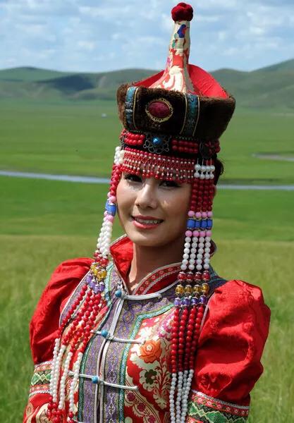 王珞丹男友:找个内蒙的女朋友是什么样的感受