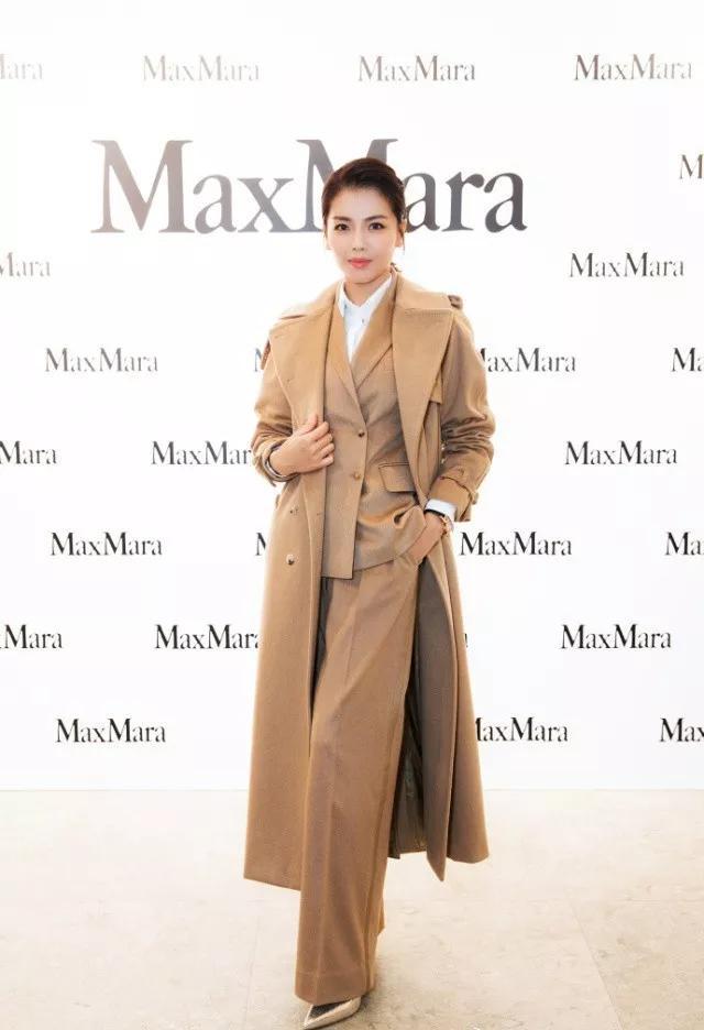 带帽 羊绒 大衣:有哪些<a href=https://maguai.com/list/99-0-0.html target=_blank class=infotextkey><a href=https://maguai.com/list/99-0-0.html target=_blank class=infotextkey>明星</a></a>穿过Maxmara？