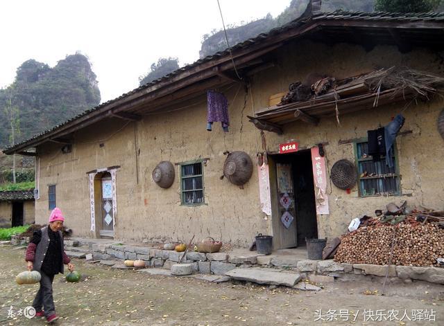 农村新农村建设，几万人搬到镇上住一个大社区，你愿意吗？