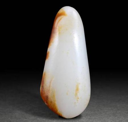 和田玉包浆前后对比,如何盘出最有“油性”的和田玉籽料？