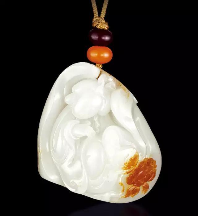 和田玉包浆前后对比,如何盘出最有“油性”的和田玉籽料？