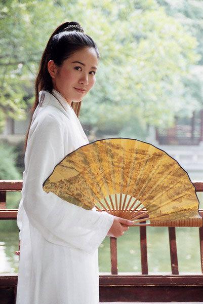 画壁中的牡丹:影视剧中那些角色是以药材为名的？我只知道一两个，如景天？