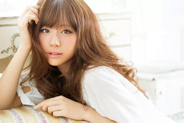 日籍女模jun:看到胡杏儿和黄宗泽想到什么