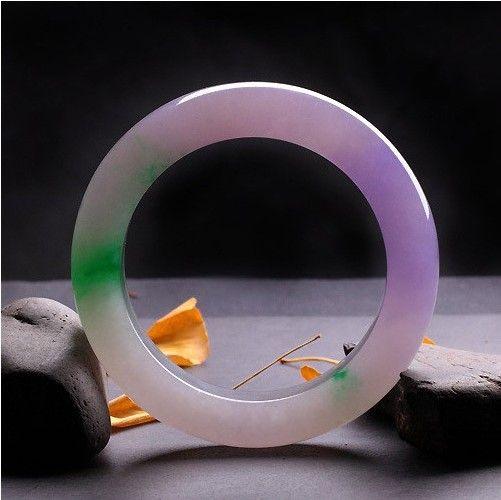 翡翠如何保养,翡翠玉吊坠如何佩戴和保养？