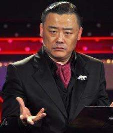 周立波为什么坐牢:周立波为什么至今未受惩罚？
