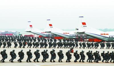 空降兵的名称由来是什么？