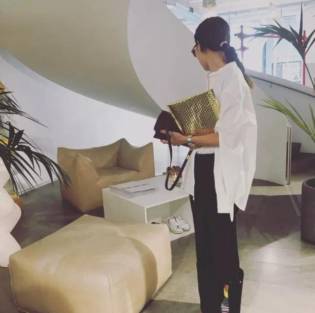 杨天真因衣领太低被禁播:你觉得哪个女明星衣最会穿衣服