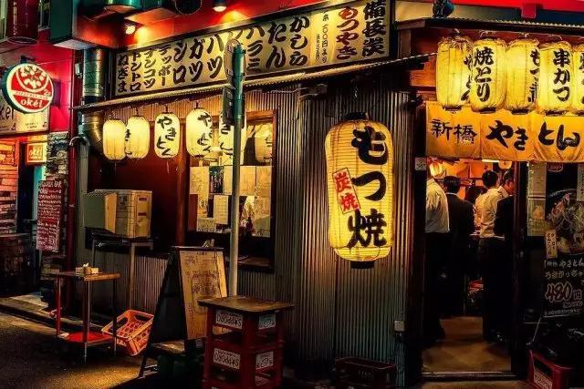 雨蛙midori:雨蛙的样子 日本句酒屋文化谁能介绍一下？