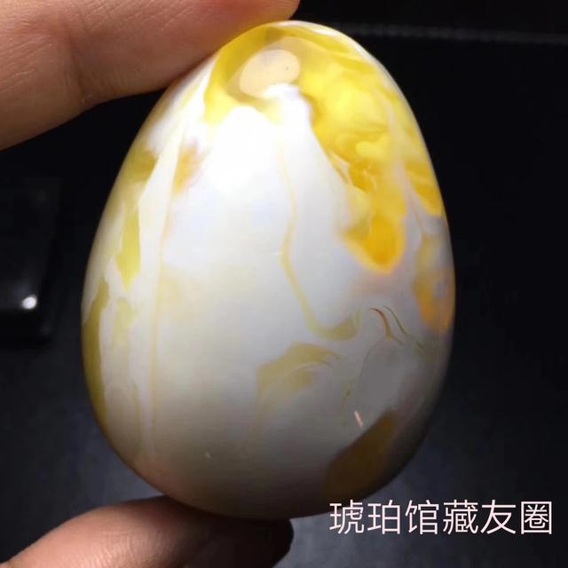 什么玉最好有灵性养女人,有人说女人到了年纪，一定要戴玉，为什么？