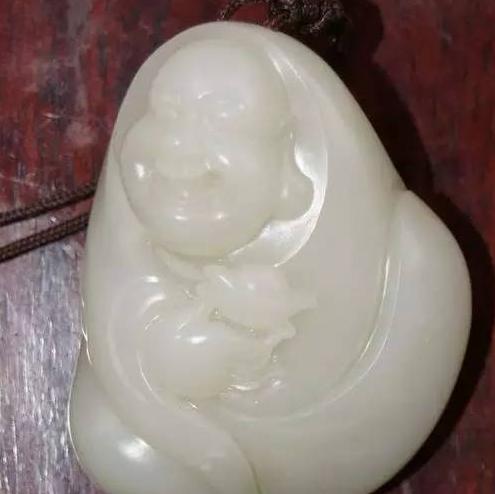 玉石多少钱一克,今年新疆和田玉多少钱一克？还会涨价吗？