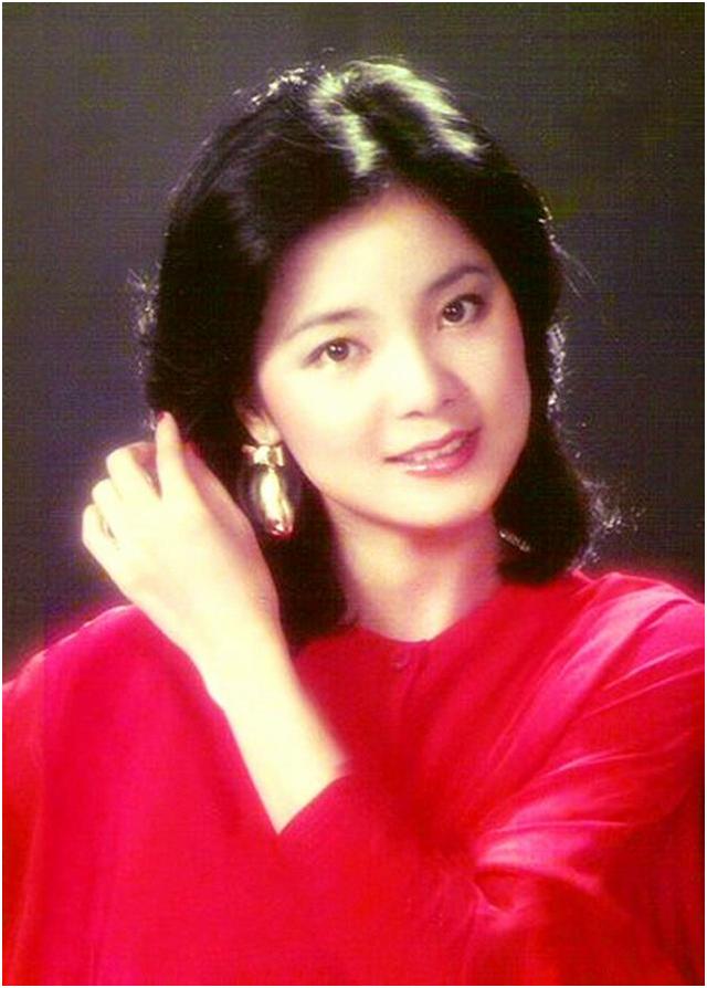 邓丽君简历个人资料简介:感觉邓丽君好像没什么高音，为什么她的声音流传这么广