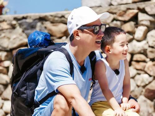 郑钧老婆:夫妻之间是性格互补好，还是相似好？