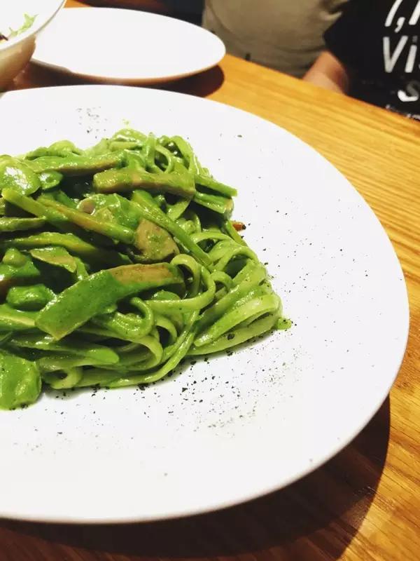 四川多家带“青花椒”店名餐馆被诉，郑州有什么不可错过的美食？