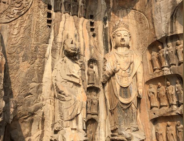 为什么道教没有兴修巨大神像的习惯，而佛教却有呢