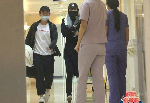 baby现身医院就医:同样是生小孩，为什么孙怡和baby差别那么大