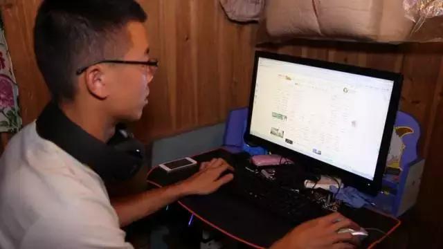 欢子女朋友:欢子TV一个月能赚多少钱？