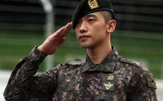 韩国男性服兵役有哪些规定啊?(4个回答)