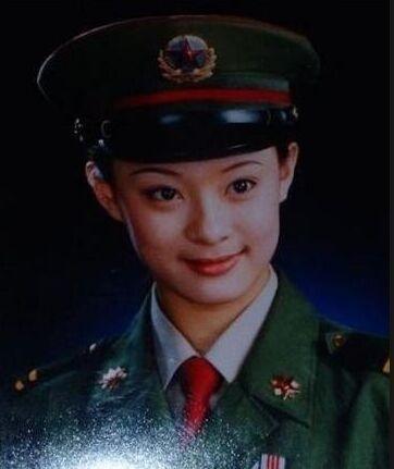 金秀贤入伍:金秀贤正式退伍，曾经的“都教授”重回娱乐圈你期待吗
