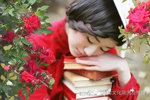 中国古代有岳麓书院等四大书院,今人所开的还有真正的书院吗？