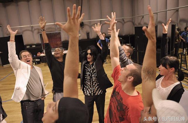 杰克逊身高:如何评价雷吉·杰克逊这名球员，他有什么特点和故事？