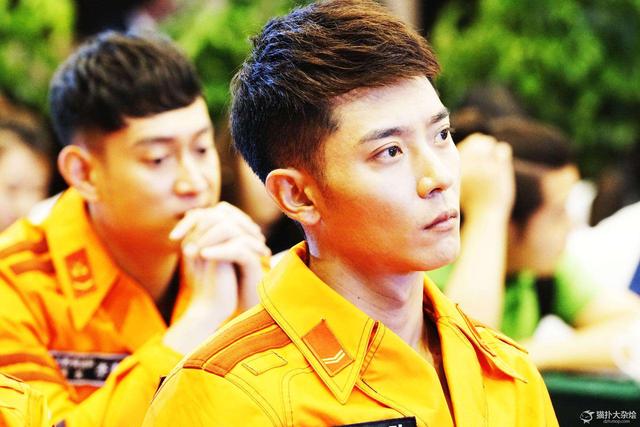 太阳的后裔国语版:国版的《太阳的后裔》是《特勤精英》吗？好看吗？