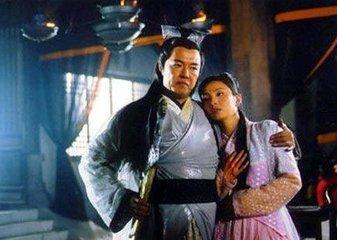 纪晓芙:峨嵋派的纪晓芙，周芷若是一个人吗？