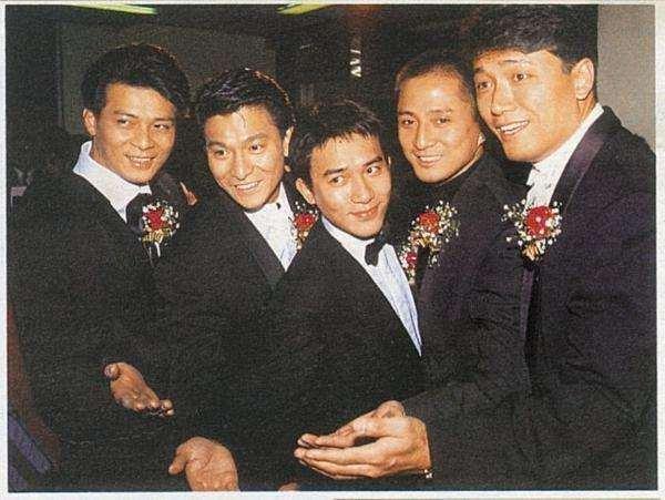 曾被香港TVB封杀的明星有哪些？当时都是为了什么？