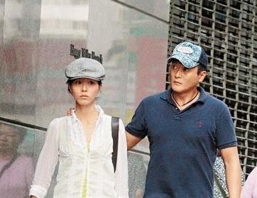 魏骏杰与滕丽名:香港男艺人魏骏杰如今过的怎样？
