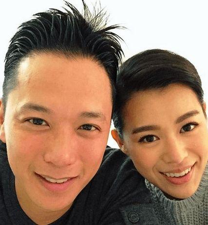 张朝阳回应恋情:搜狐CEO张朝阳和年轻美女在抖音亲密互动，对于这事儿你咋看