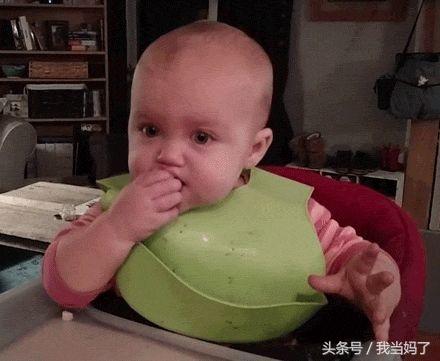 八个月宝宝可以吃水果了吗，宝宝八个月大了，宝宝适合吃什么水果蔬菜