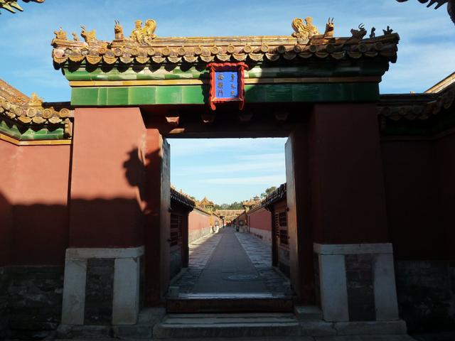 故宫宫女墙上灵异事件:故宫里有一座洋楼邪门无比，为什么进去的人会倒霉？