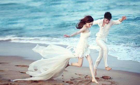 江疏影老公结婚照:离婚以后，你会怎么处理和前夫的结婚照？
