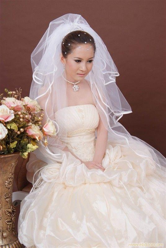 江疏影老公结婚照:离婚以后，你会怎么处理和前夫的结婚照？