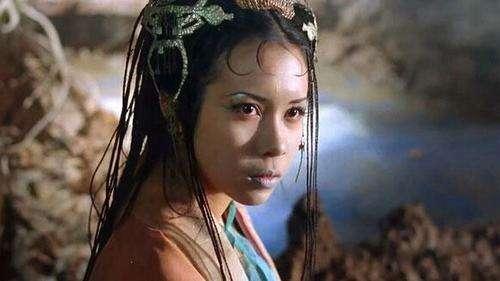 《大话西游》颠覆了以往观众印象中那个吃人饮血,诡计多端的蜘蛛精