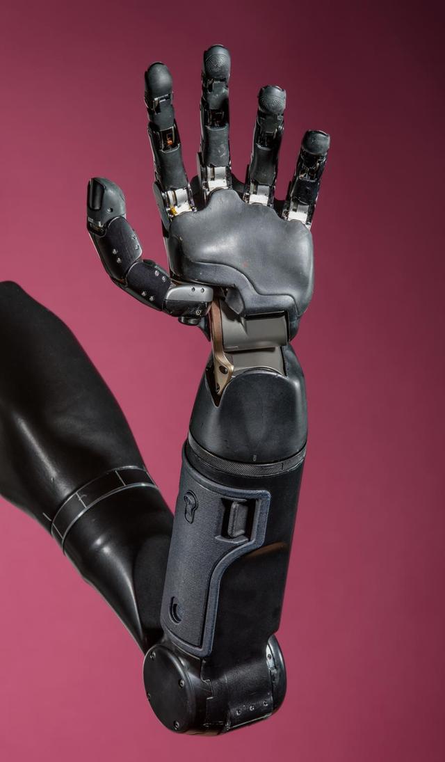 头条问答 - 如何看待"烟台三名19岁大二学生研制出仿生机械手臂"?