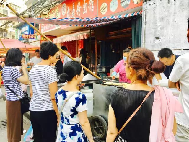 如月车站事件:孝感有哪些值得推荐的苍蝇馆子