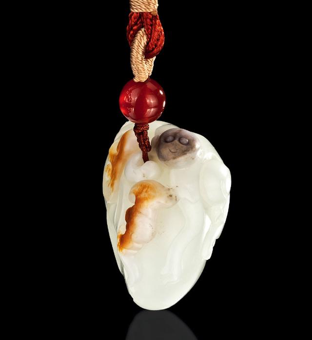 和田玉包浆前后对比,如何盘出最有“油性”的和田玉籽料？