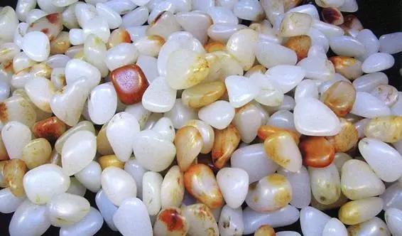 和田玉怎么盘玩出包浆,和田玉黄皮籽料怎么盘玩最快变漂亮？