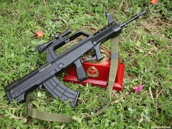 特种兵最厉害的武器是啥？